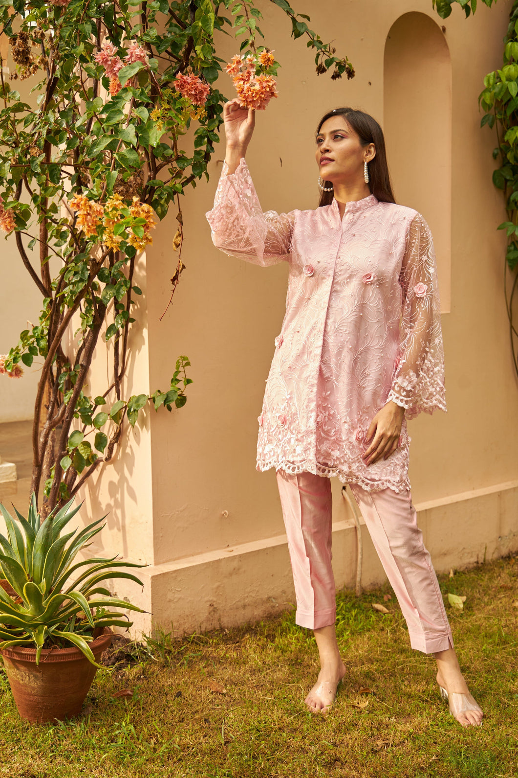 Sahanna Scalloped Tunic Co-ordinated with Straight Pants - Blush