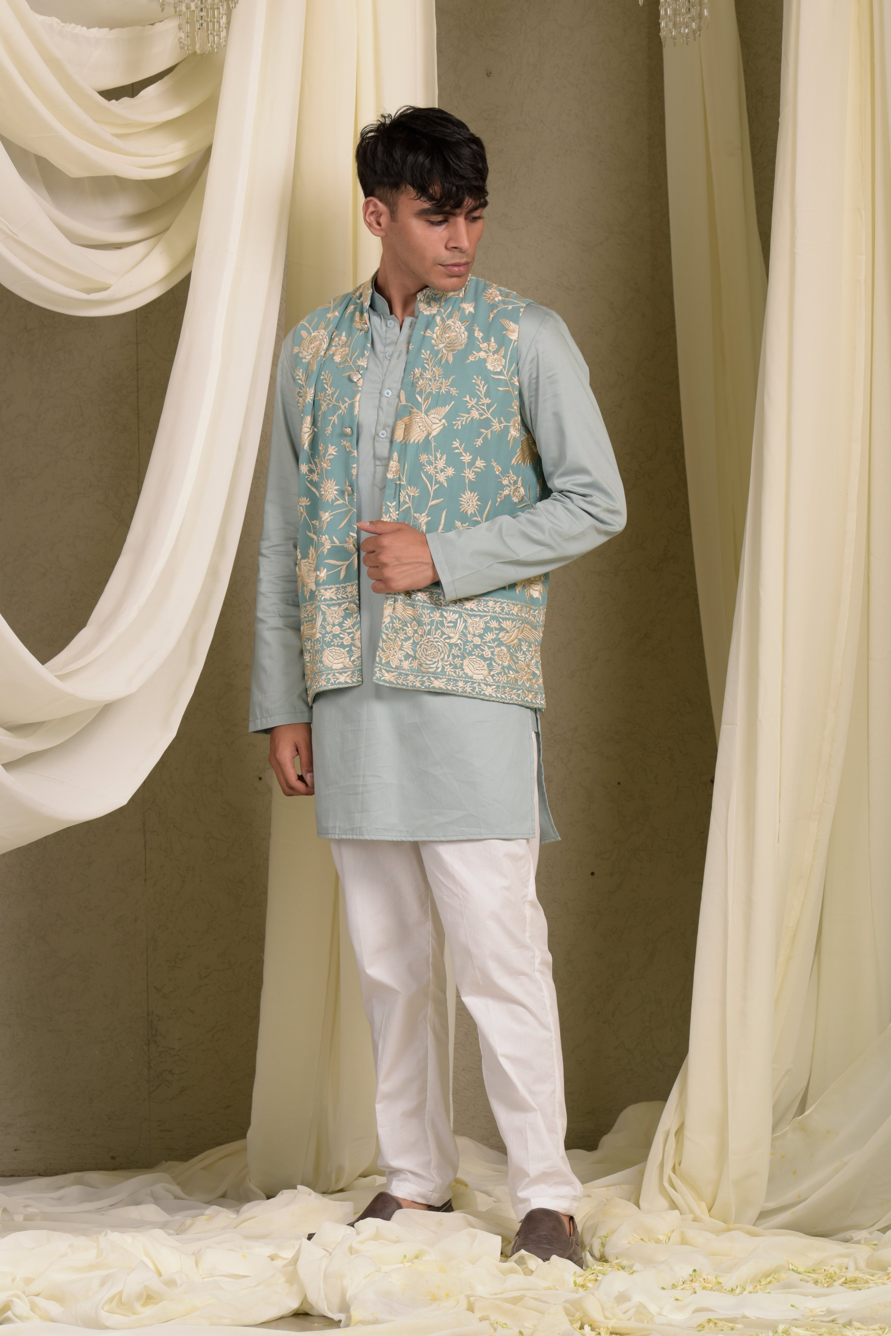 KURTA SET WITH GARA GLAZED JACKET - AQUA BLUE