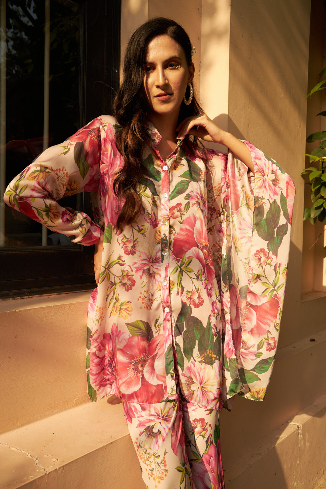 Floral Fantasy Mandarin Collared Kaftan Shirt Top - Pink Magic