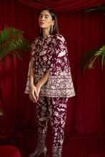 Load image into Gallery viewer, Reyna Gara Glazed Cape Jacket With Coordinated Pants- Wine