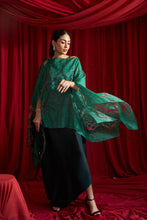 Load image into Gallery viewer, Slip Easy Dress With Organza Cape - Emerald Green