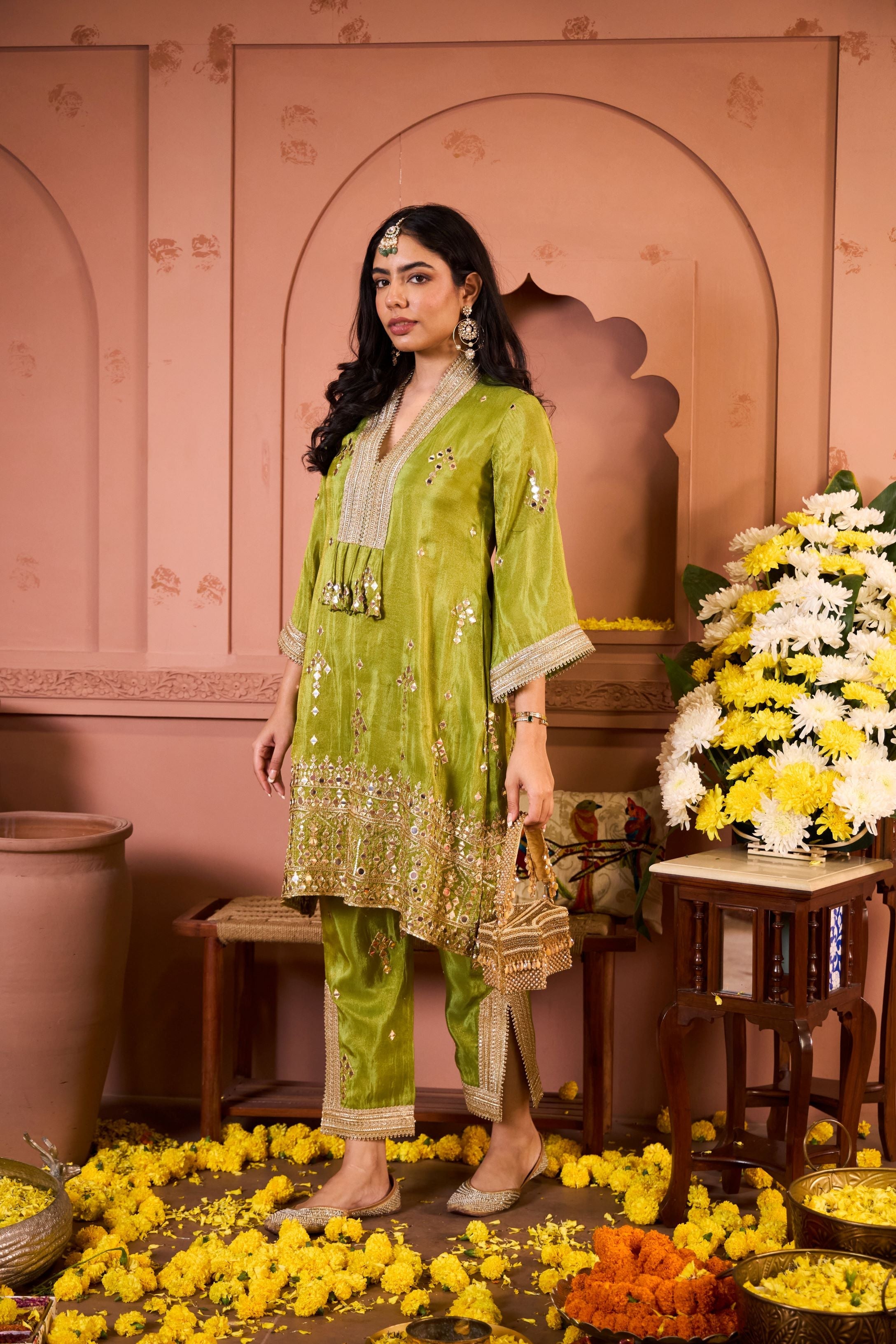 Aaina Adaa Tunic Set with Embroidered Pants - Green