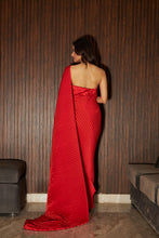 Load image into Gallery viewer, Scintillating Sewed Pleated Saree With Tube Blouse- Red