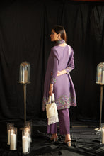 Load image into Gallery viewer, Lowyl Paisley Printed Tunic Set With Scarf- Purple