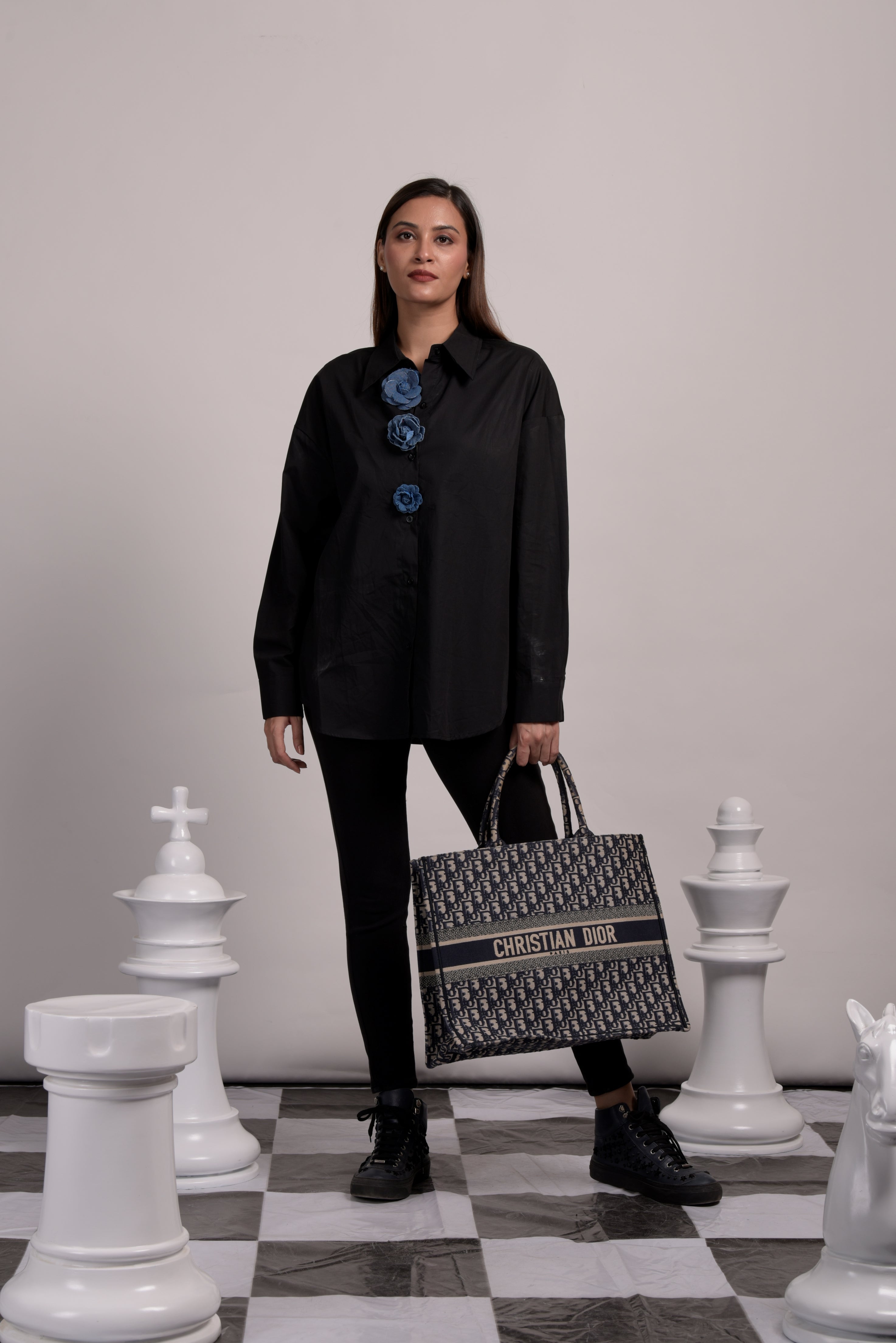 Beatrix Beflowered Shirt - Black & Blue