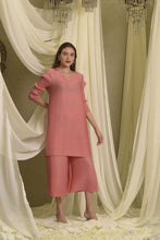 Load image into Gallery viewer, Kiara Kurta with Pleated Culottes Pants - Peach