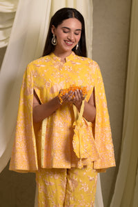 Reyna Gara Glazed Cape Jacket With Coordinated Pants - Yellow