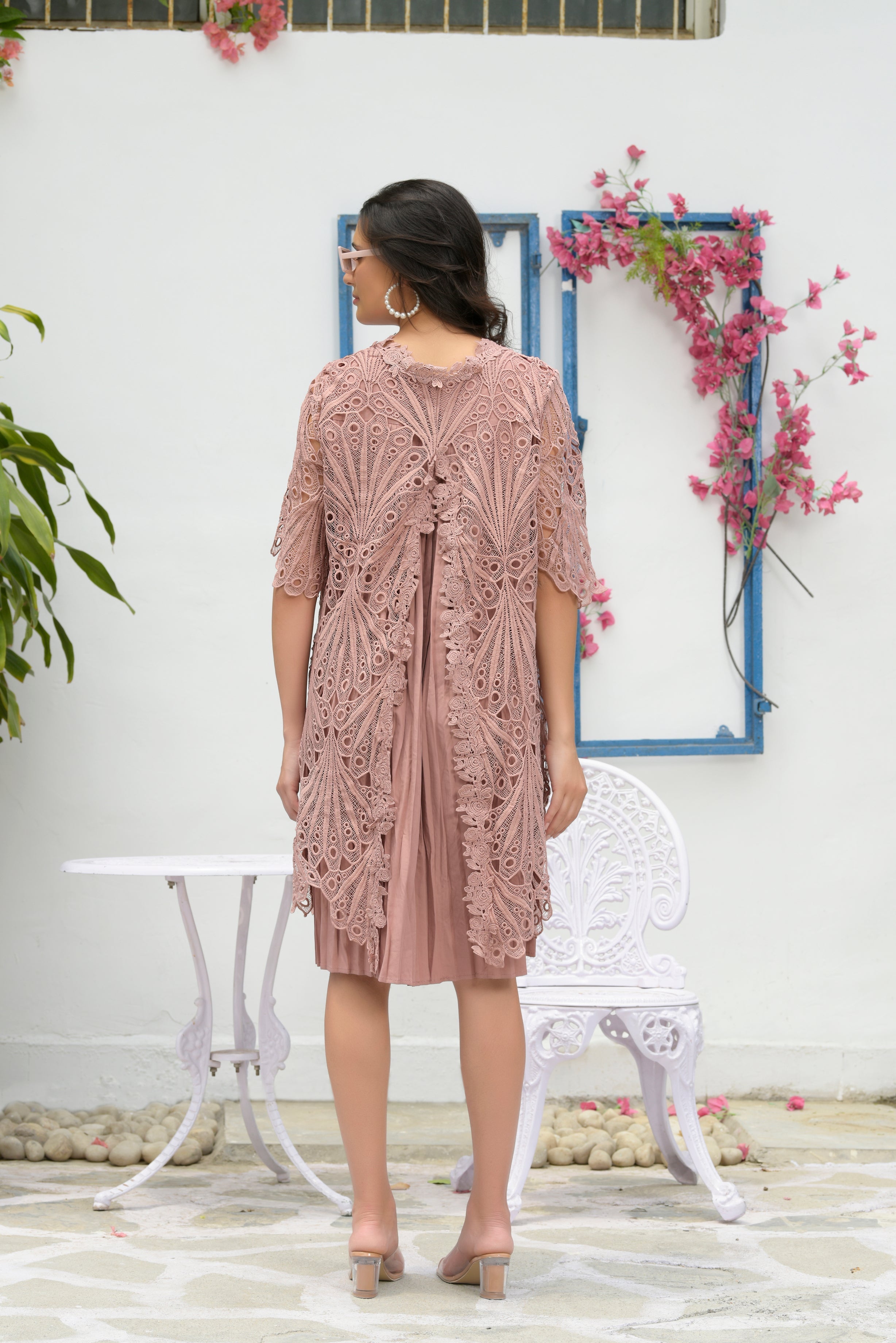 Myra Mesh Daylily Lace Dress- Pale Peach