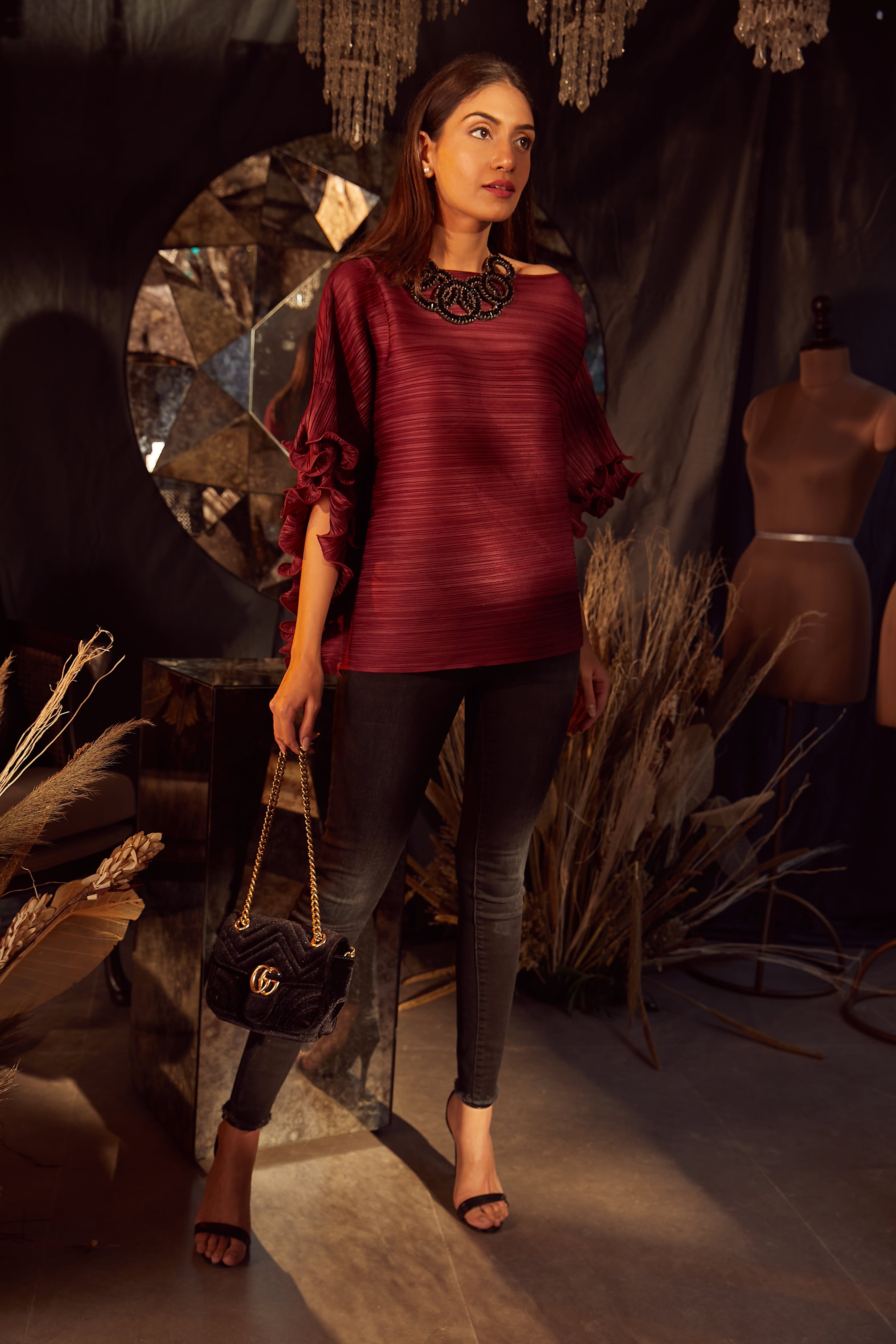 Ruffle top maroon