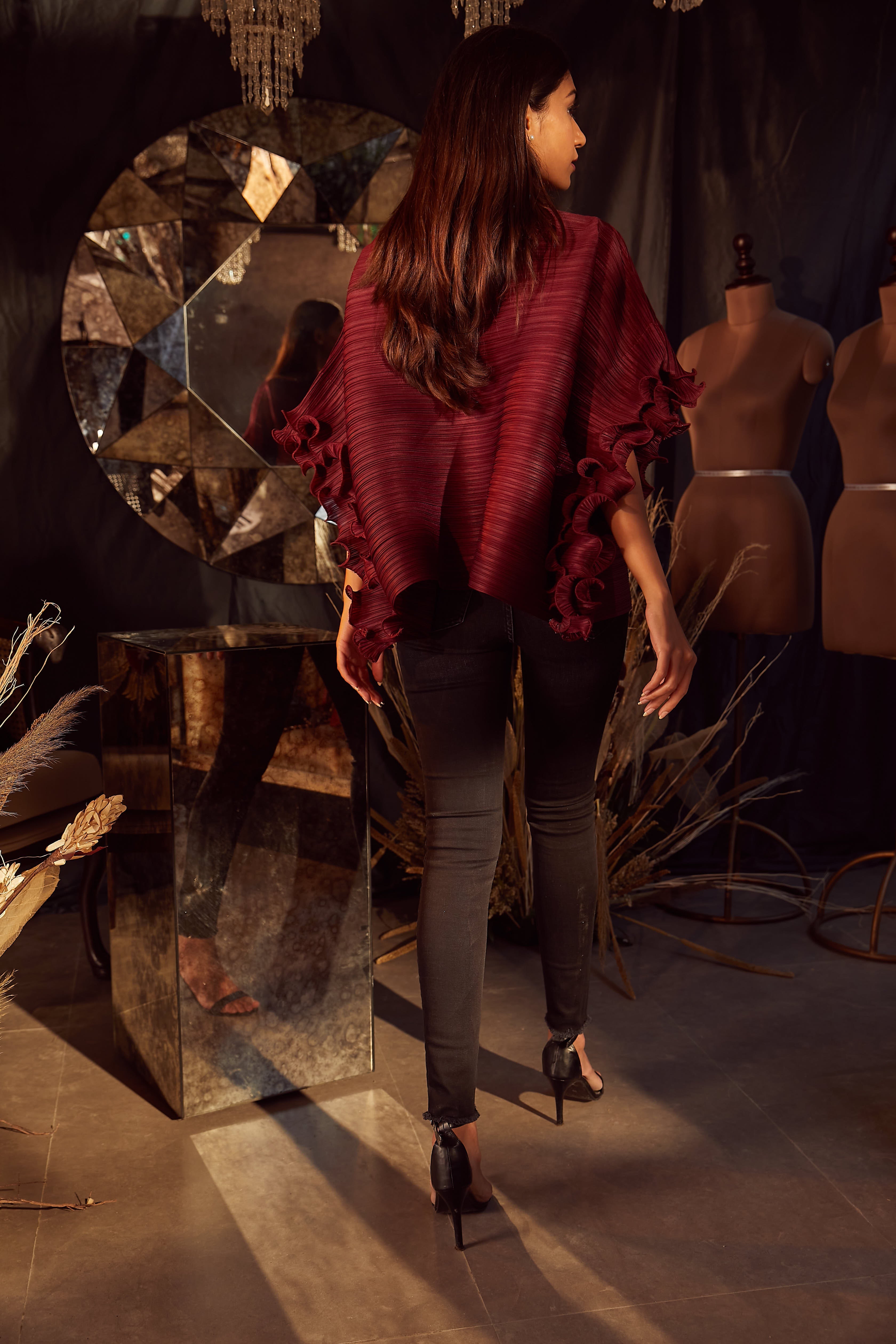 Ruffle top maroon