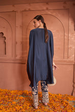 Load image into Gallery viewer, Reyna Gara Glazed Kaia Kaftan Top with Pants - Midnight Blue