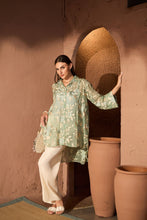 Load image into Gallery viewer, Elahe Rose Embroidered Tunic With Pleated Pants - Green