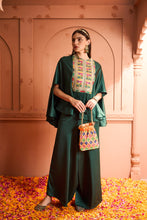 Load image into Gallery viewer, Kiri Patch Work Kaftan Top With Flared Pant - Emerald Green