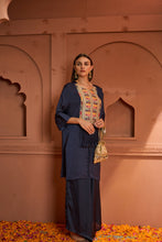 Load image into Gallery viewer, Kiri Patch Work Kurta Top With Flared Pant - Blue