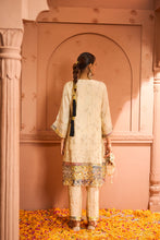 Load image into Gallery viewer, Inayat Tissue Kurta Set - Ivory