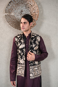 WINE KURTA SET WITH BLACK GARA GLAZED JACKET