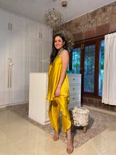 Load image into Gallery viewer, Festive Set With Attached Dupatta - Yellow