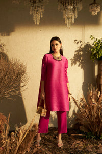 Siara Kurta with Plisse Straight Pants- Fushia