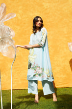 Load image into Gallery viewer, Fayola Floral Potli Tunic Set - Powder Blue