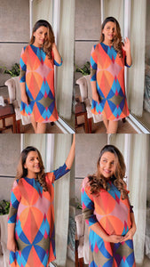 Tina Dhanak in our Colour me up Abstract - Multi orange