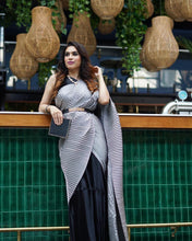 Load image into Gallery viewer, Kanika Khandelwal in our Colour Block Gown Saree - Black &amp; Grey